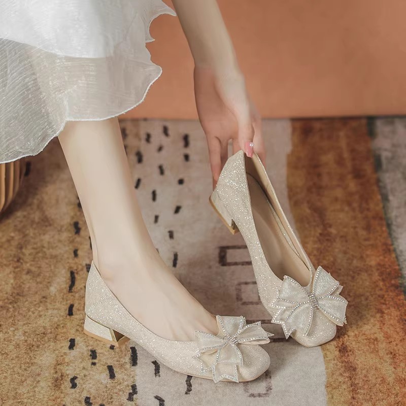 Женские осенние вечерние низки – обзор и цена Embroidery Flat Shoes