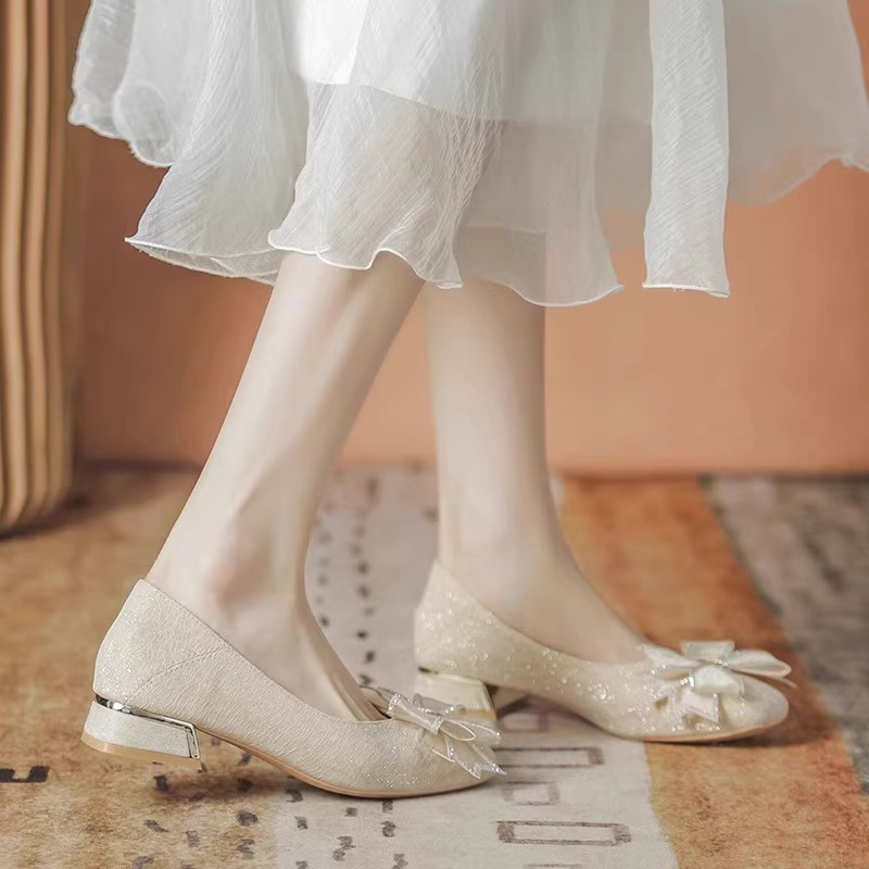 Женские осенние вечерние низки – обзор и цена Embroidery Flat Shoes