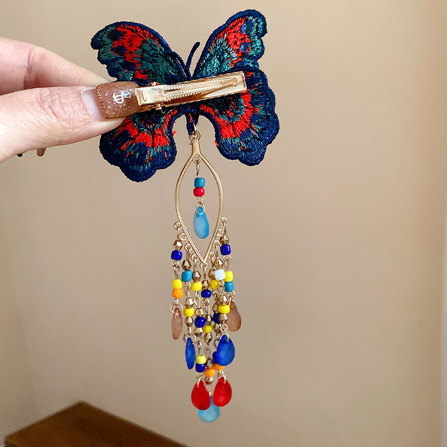 Новые заколки для волос в кита – обзор и цена Embroidery Charm